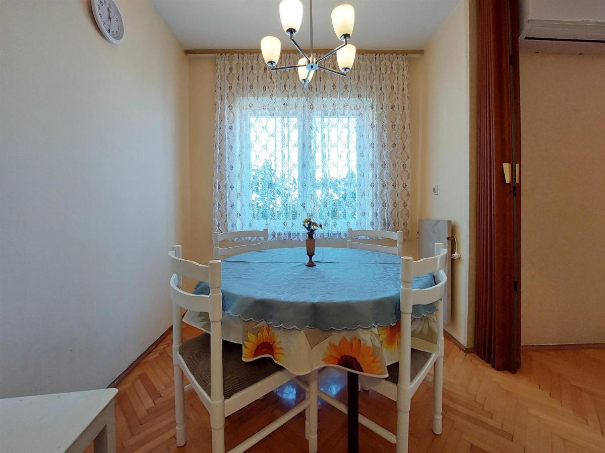 Apartments Nikola 普纳特 外观 照片