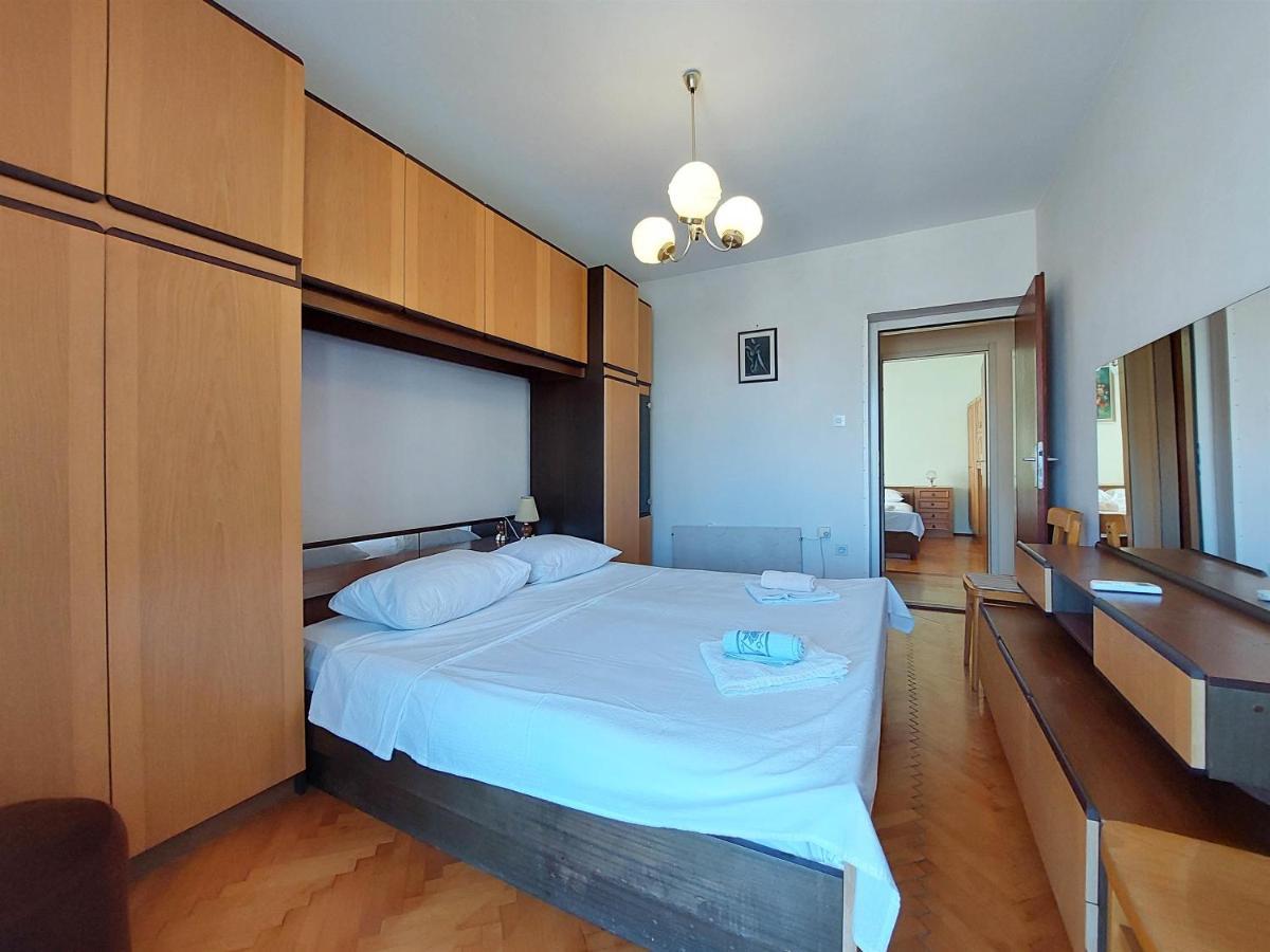 Apartments Nikola 普纳特 外观 照片